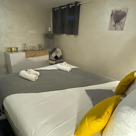Appartement Le Nid D'Abeille Pour 2 Pers,2Spa,Belle Vue Avec Terrasse Gérardmer Exterior foto